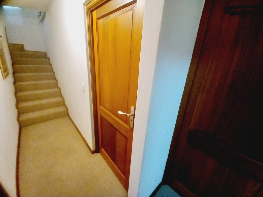 4 Bedroom Property for Sale in Boschenvaal River Front Lodges Free State